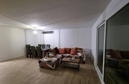 Villepinte House | 100 m² House ∙ 4 bedrooms ∙ 8 guests