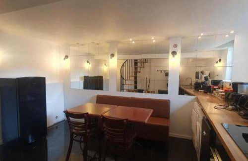 Fontainebleau House | 100 m² House ∙ 3 bedrooms ∙ 6 guests