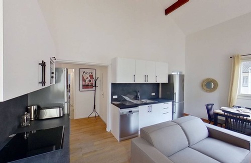 Gennevilliers Resort | 101 m² Private room ∙ 1 bedroom ∙ 2 guests