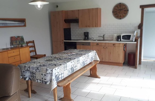 Vains House | 107 m² Gîte ∙ 2 bedrooms ∙ 6 guests