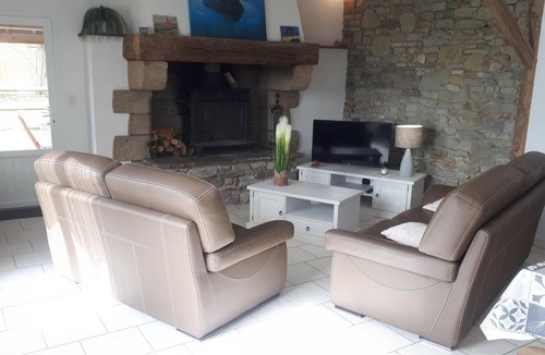 Vains House | 107 m² Gîte ∙ 2 bedrooms ∙ 6 guests