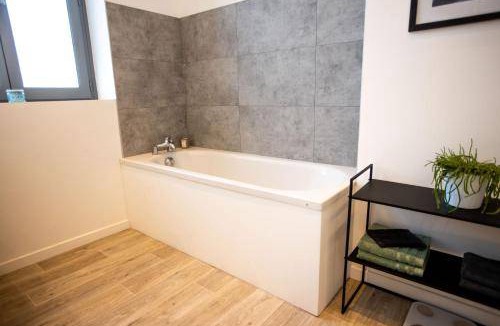 Cambrai Apartment | 110 m² Apartment ∙ 2 bedrooms ∙ 6 guests