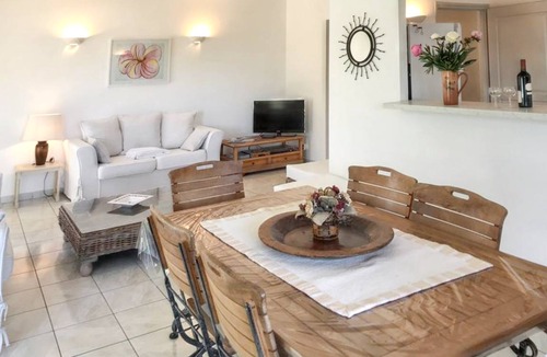 Solaro Villa | 110 m² Villa ∙ 3 bedrooms ∙ 6 guests