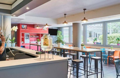 Roissy-en-France Hotel | 12 m² Hotel ∙ 127 guests