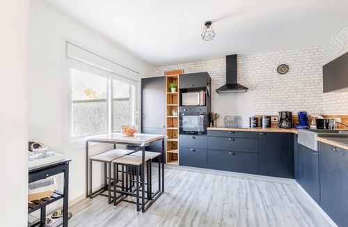 Bouvaincourt-sur-Bresle House | 120 m² House ∙ 4 bedrooms ∙ 11 guests
