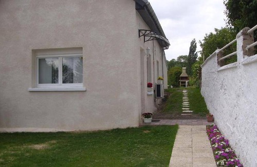 Fresnicourt-le-Dolmen House | 120 m² House ∙ 2 bedrooms ∙ 4 guests