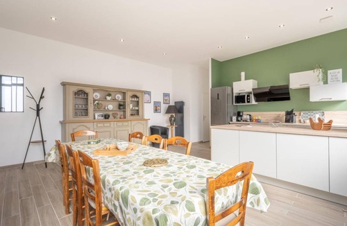 Sacy-le-Petit Cottage | 120 m² Cabin ∙ 3 bedrooms ∙ 8 guests