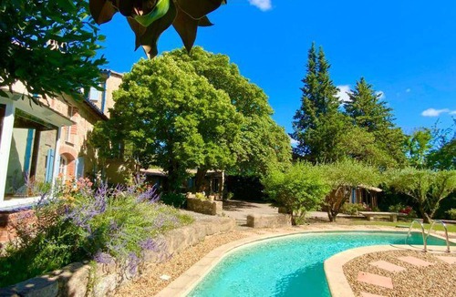 Lodeve House | 120 m² Gîte ∙ 2 bedrooms ∙ 5 guests