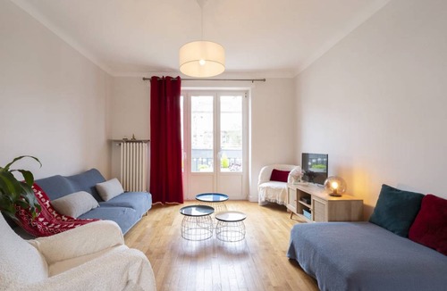 Plantieres Queuleu House | 120 m² House ∙ 4 bedrooms ∙ 8 guests