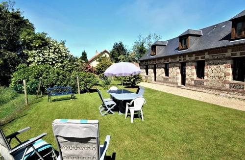 Octeville-sur-Mer House | 120 m² House ∙ 4 bedrooms ∙ 8 guests