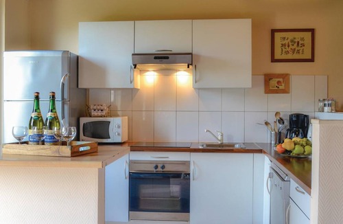 Trie-Chateau House | 120 m² House ∙ 2 bedrooms ∙ 6 guests
