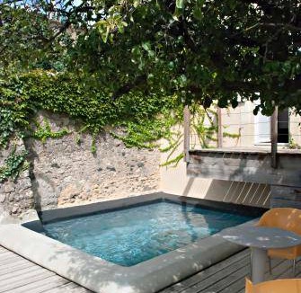 Caux House | 120 m² House ∙ 3 bedrooms ∙ 6 guests