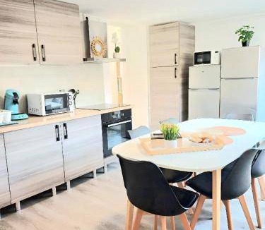 Beauvais House | 125 m² House ∙ 5 bedrooms ∙ 12 guests