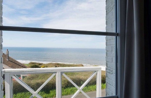 Equihen-Plage House | 125 m² House ∙ 2 bedrooms ∙ 5 guests