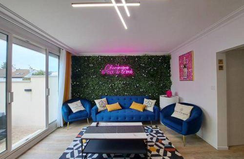 Reims Apartment | 130 m² Apartment ∙ 5 bedrooms ∙ 11 guests