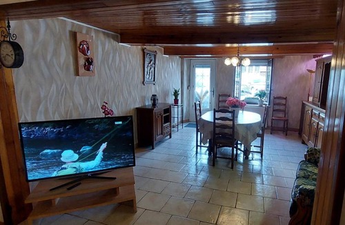 Eteignieres House | 130 m² Gîte ∙ 2 bedrooms ∙ 5 guests