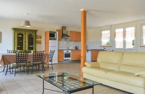 Roisel House | 130 m² House ∙ 3 bedrooms ∙ 6 guests