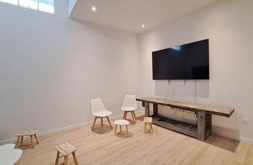 Hincmar House | 130 m² House ∙ 4 bedrooms ∙ 10 guests