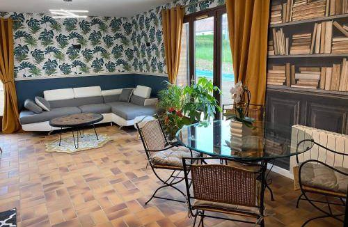 Preures House | 130 m² House ∙ 5 bedrooms ∙ 12 guests