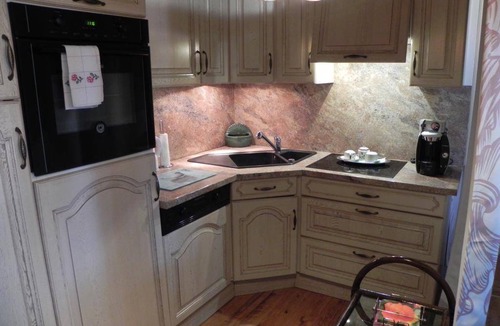Bourg-le-Comte House | 130 m² House ∙ 2 bedrooms ∙ 6 guests