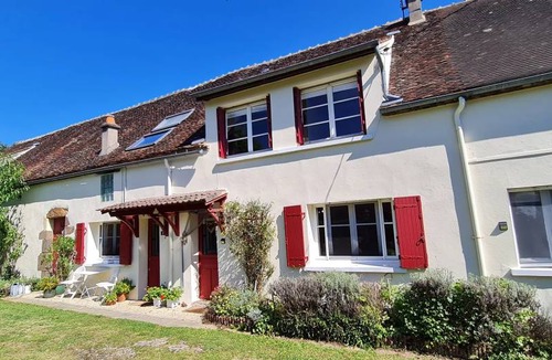 Treigny House | 132 m² House ∙ 4 bedrooms ∙ 7 guests