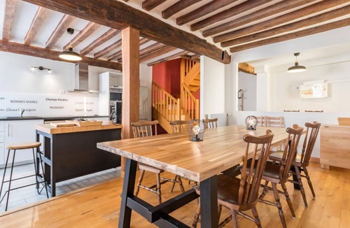 Nuits-Saint-Georges Cottage | 140 m² Cabin ∙ 4 bedrooms ∙ 9 guests