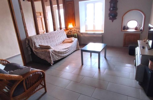 Baalons House | 140 m² Gîte ∙ 3 bedrooms ∙ 6 guests