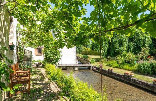 Mer House | 140 m² House ∙ 2 bedrooms ∙ 6 guests