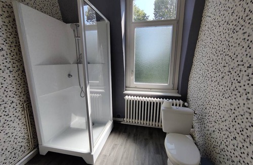 Mons-en-Baroeul Resort | 145 m² Private room ∙ 1 bedroom ∙ 6 guests