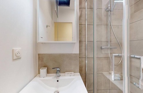 Vauban - Wazemmes Resort | 145 m² Private room ∙ 1 bedroom ∙ 1 guest