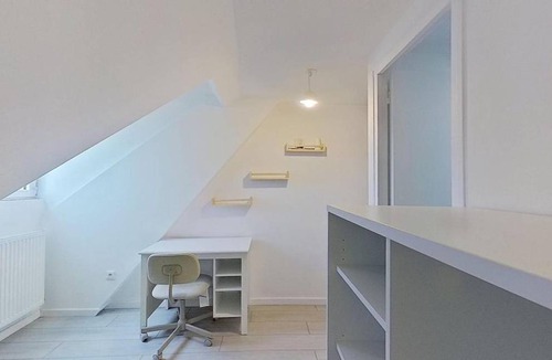 Saint-Etienne-du-Rouvray Resort | 150 m² Private room ∙ 1 bedroom ∙ 1 guest