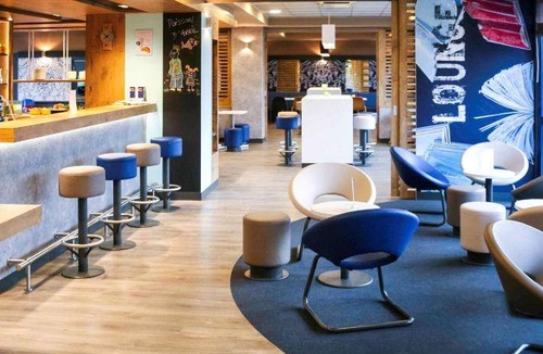 Pontault-Combault Hotel | 15 m² Hotel ∙ 8 guests