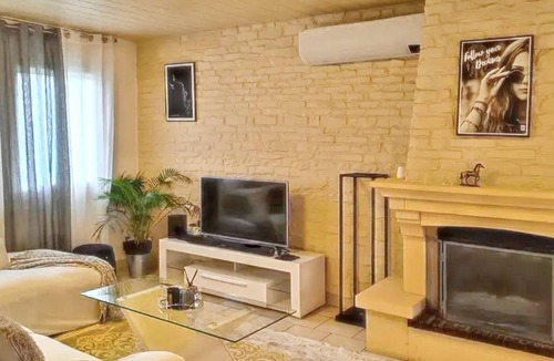 Saint-Martin-Longueau Villa | 150 m² Villa ∙ 4 bedrooms ∙ 8 guests