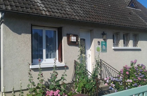 Fontenay-sur-Eure Cottage | 150 m² Cabin ∙ 5 bedrooms ∙ 10 guests