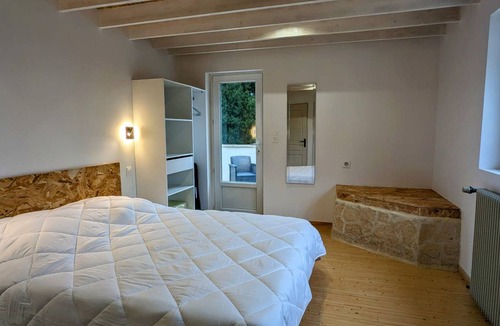 Montbardois Cottage | 150 m² Cabin ∙ 4 bedrooms ∙ 12 guests
