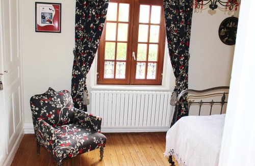 Seuil House | 150 m² Gîte ∙ 4 bedrooms ∙ 7 guests