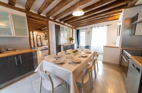 Montevrain House | 150 m² House ∙ 4 bedrooms ∙ 9 guests