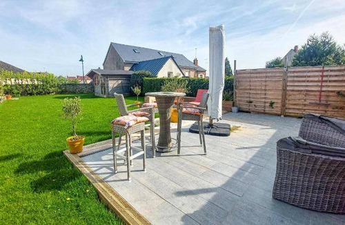 Amblainville House | 150 m² House ∙ 4 bedrooms ∙ 8 guests