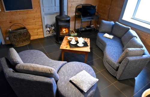 Eternoz House | 153 m² Gîte ∙ 3 bedrooms ∙ 5 guests