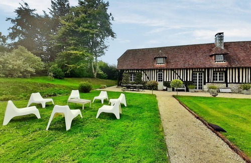 Glos House | 155 m² Farmhouse ∙ 5 bedrooms ∙ 8 guests