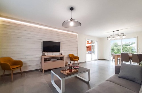Haut Pays du Montreuillois House | 155 m² House ∙ 4 bedrooms ∙ 8 guests