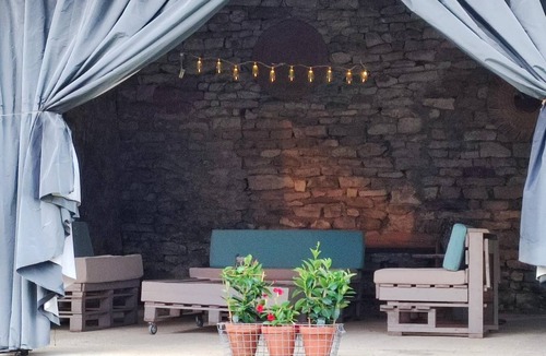 La Rochepot Bed & Breakfast | 16 m² Bed and breakfast ∙ 1 bedroom ∙ 3 guests