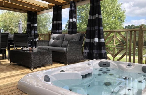 Longny-au-Perche House | 16 m² Mobile home ∙ 1 bedroom ∙ 2 guests