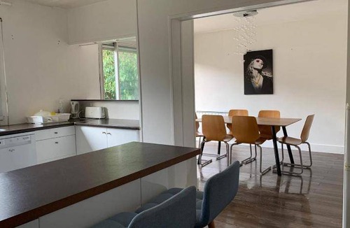 Montesson Bed & Breakfast | 160 m² Bed and breakfast ∙ 1 bedroom ∙ 13 guests