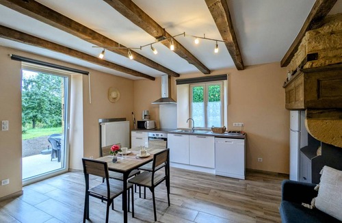 Han-les-Juvigny Cottage | 160 m² Cabin ∙ 3 bedrooms ∙ 8 guests