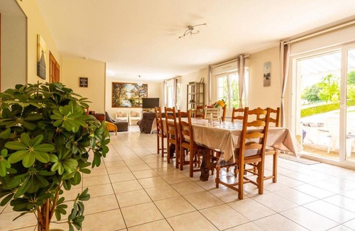 Beussent Cottage | 160 m² Cabin ∙ 5 bedrooms ∙ 10 guests