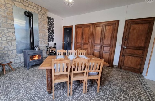 Sains-du-Nord Cottage | 165 m² Cabin ∙ 5 bedrooms ∙ 11 guests