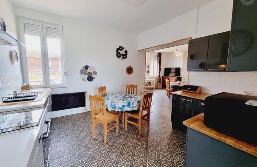 Sains-du-Nord Cottage | 165 m² Cabin ∙ 5 bedrooms ∙ 11 guests