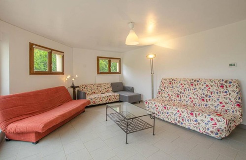 Boeurs-en-Othe House | 167 m² Gîte ∙ 5 bedrooms ∙ 11 guests