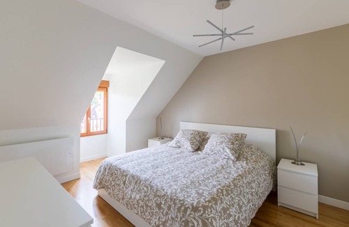 Chalautre-la-Petite House | 168 m² House ∙ 4 bedrooms ∙ 8 guests